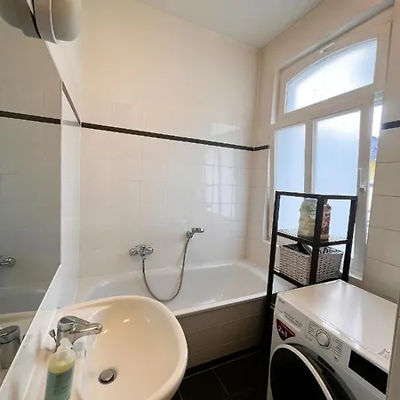 Elegant In The Heart Of Apartment Jena